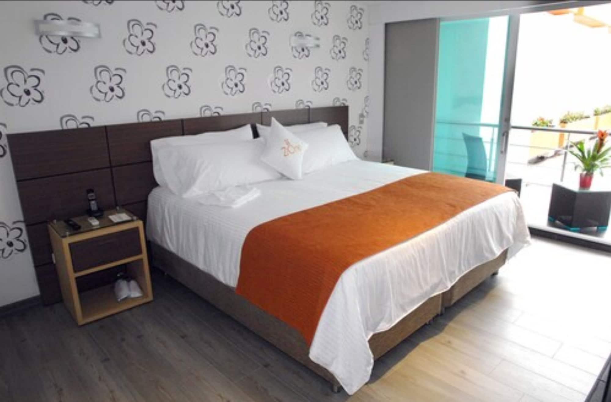 Zi One Luxury Hotel Pereira Luaran gambar