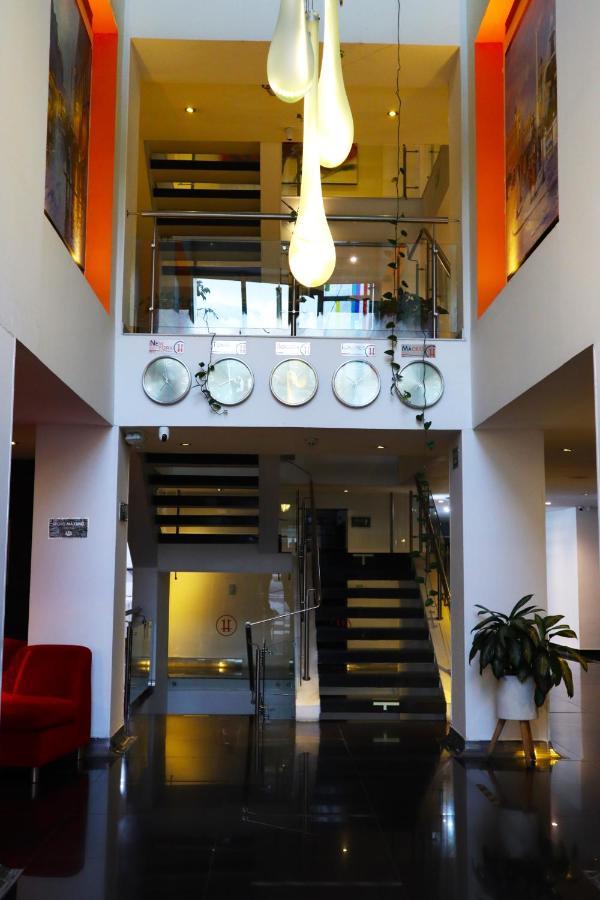 Zi One Luxury Hotel Pereira Luaran gambar