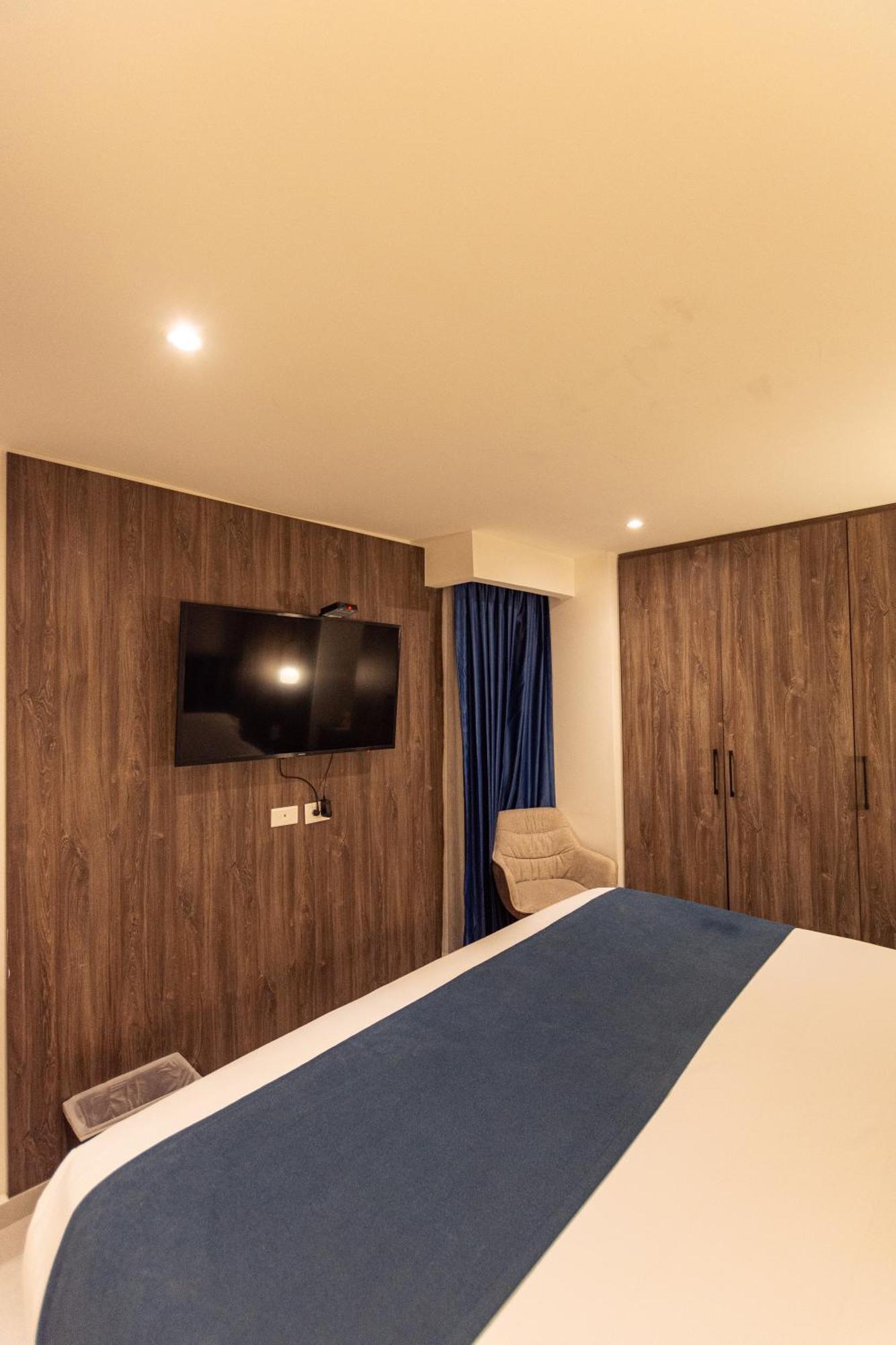 Zi One Luxury Hotel Pereira Luaran gambar
