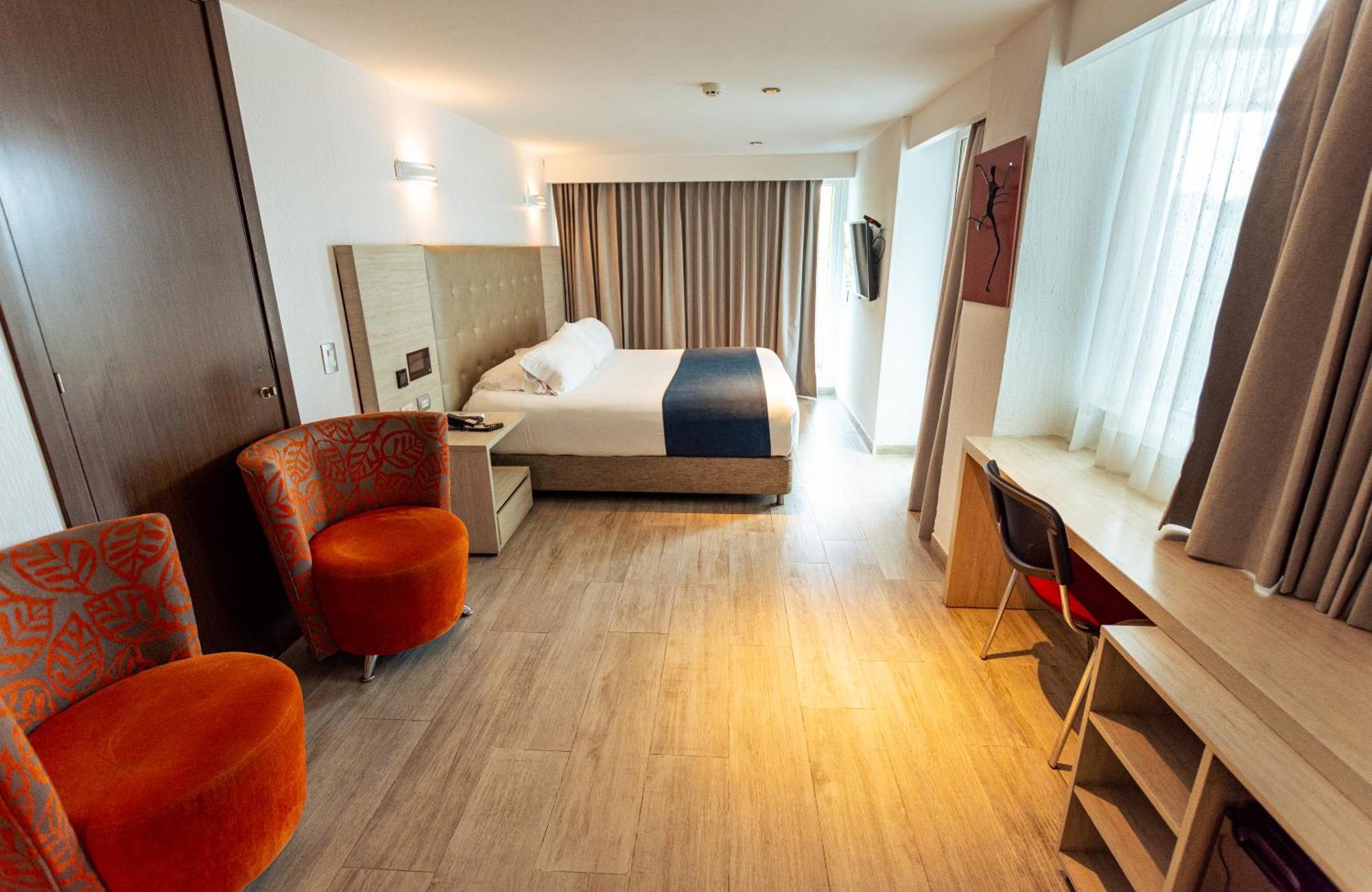 Zi One Luxury Hotel Pereira Luaran gambar