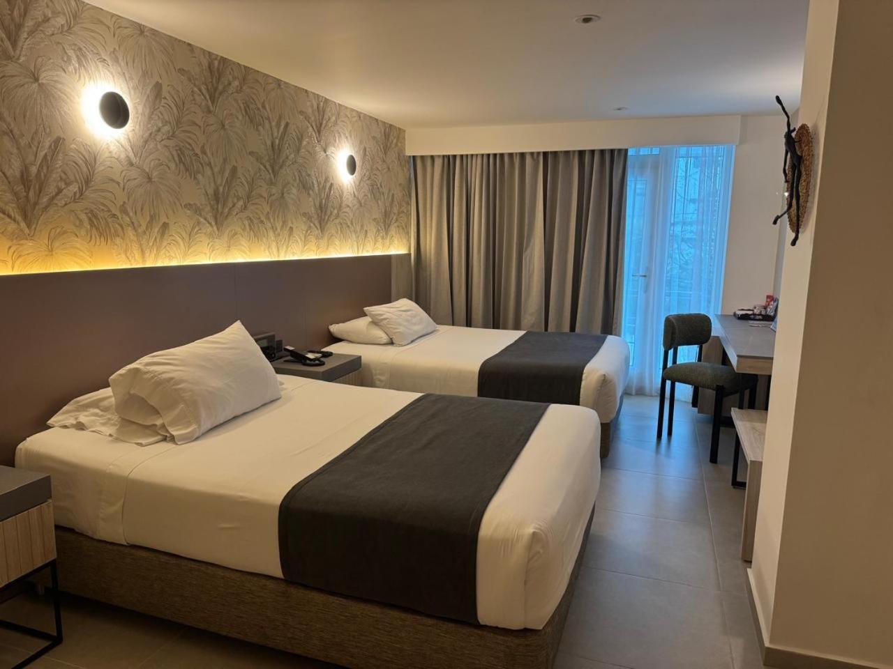 Zi One Luxury Hotel Pereira Luaran gambar